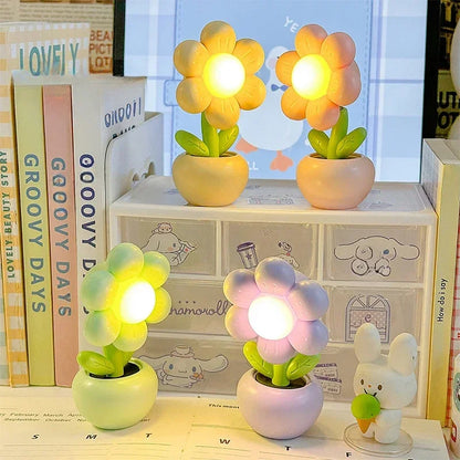 Kawaii Mini LED Flower Night Light Table Lamp